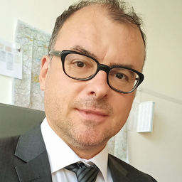 Dr. Mario Kremling