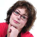 Julia Schlösser