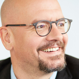 Dr. Stephan Sandrock