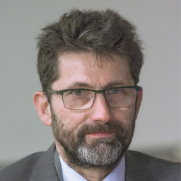 Dr. Michael Stiftinger
