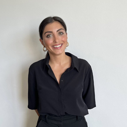 Özge Cosar's profile picture