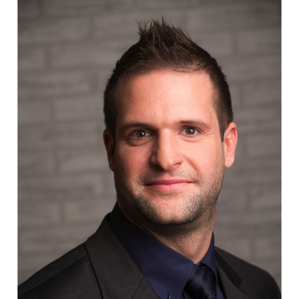 Reto Rüede Head Global Service Strategy Output & OPS Accounting