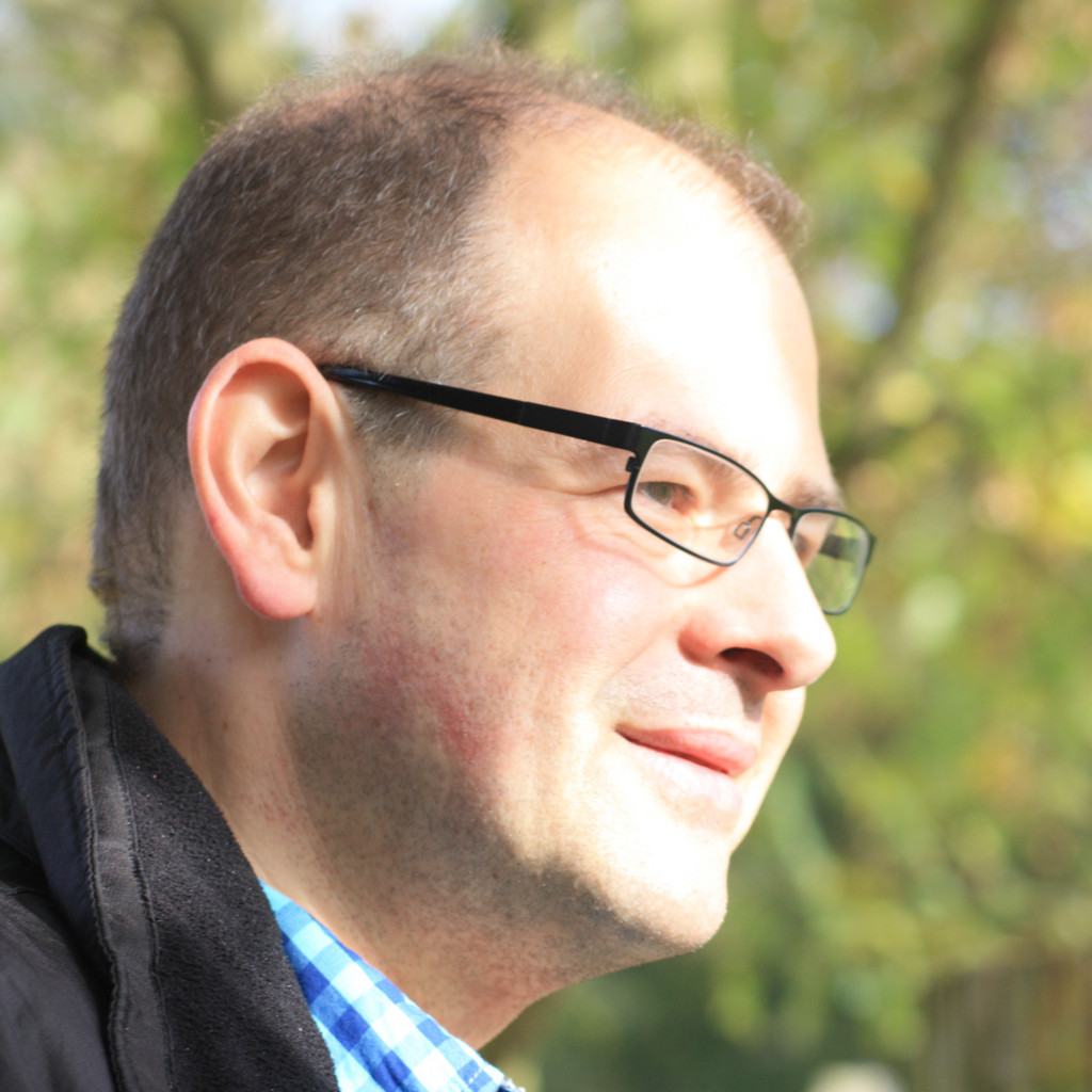 Frank Pütz Führungskraft XXX XING