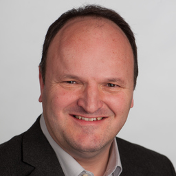 Dr. Lukas Liem