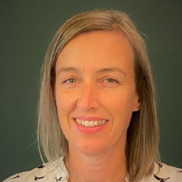 Julia Kloos