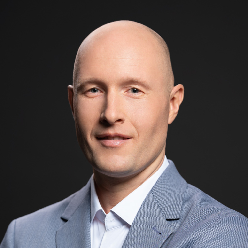 Robertas Skardžius Cloud Service Manager Baltic Amadeus, UAB XING