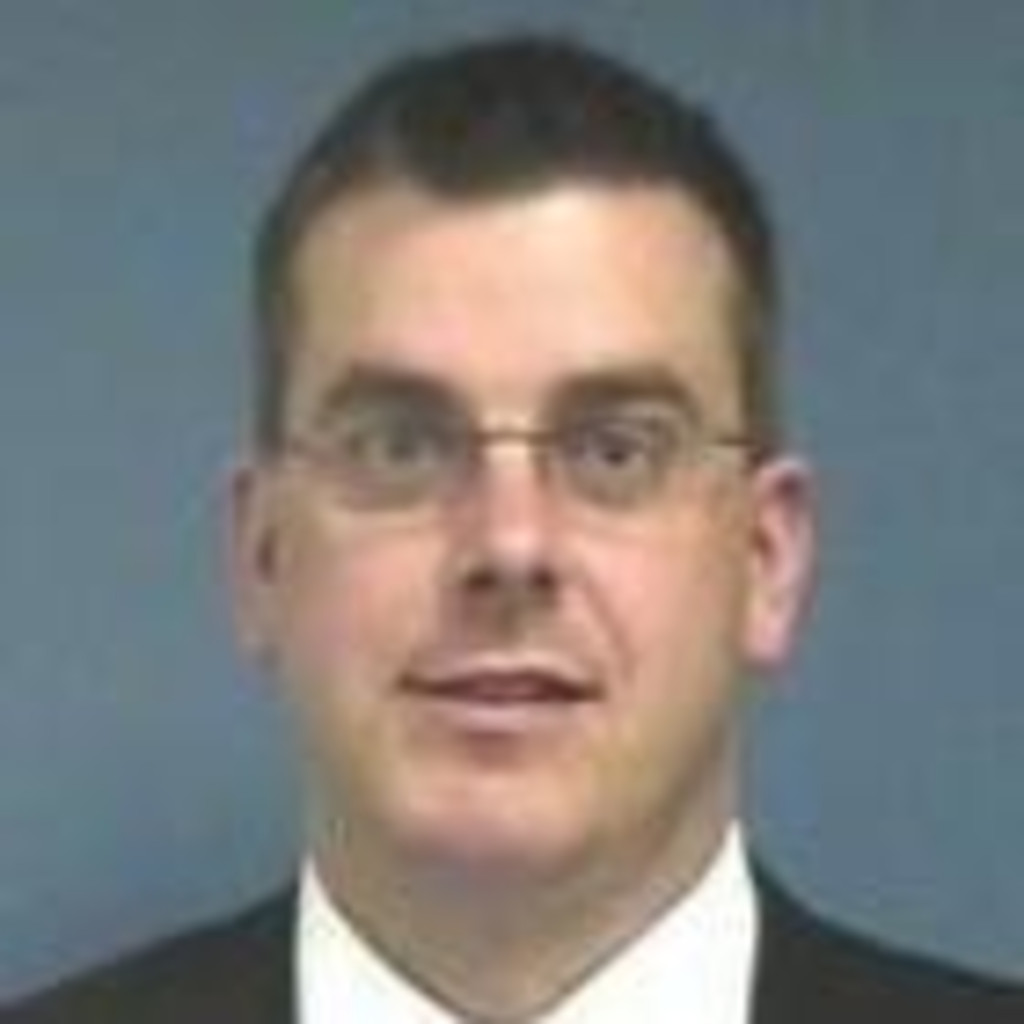 Norbert Huber Associate Senior Software Engineer VZ