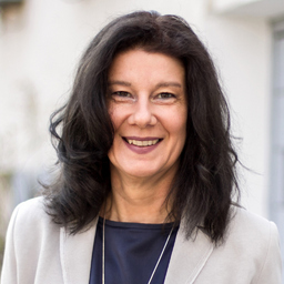 Claudia Hartmann - KARRIERE DURCH GESUNDHEIT