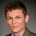 Dr. Lutz Ross