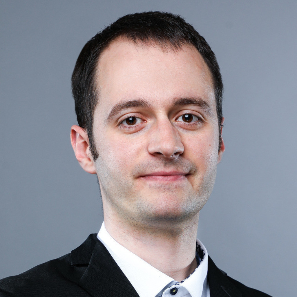 Aleksandar Stankov IT Solution Architect/ Head of IT financeAds