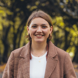 Elena Steenblock