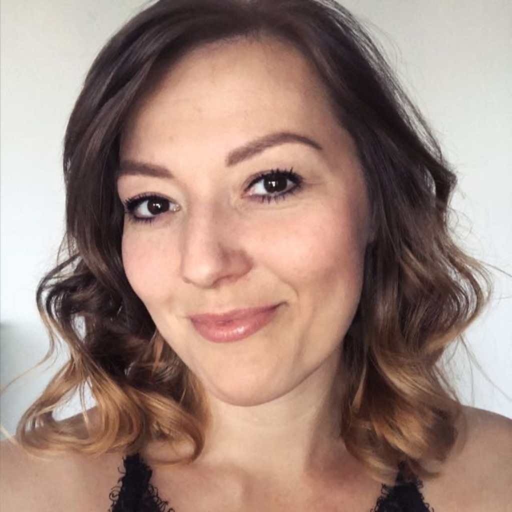 Stefanie Wiedemann Geschäftsführerin SchmuckWert XING