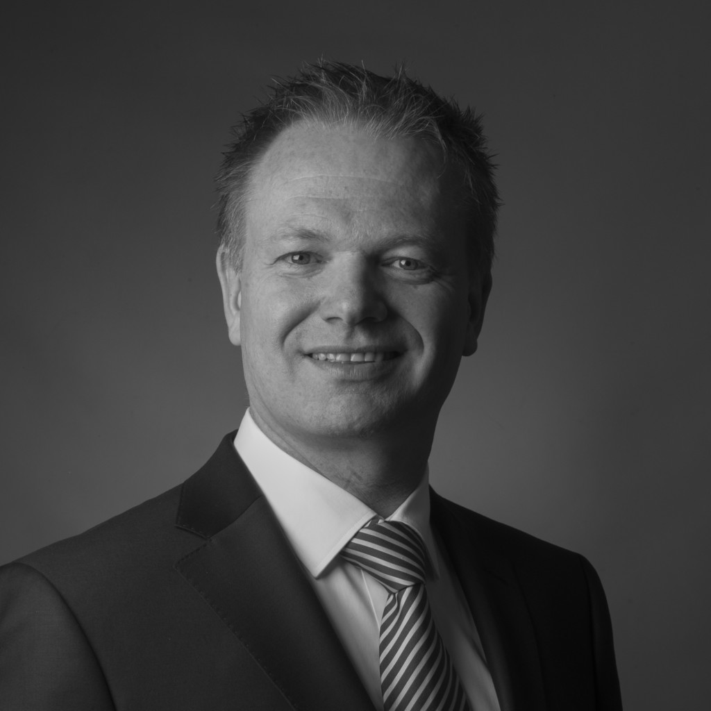 Jörg Becker Ausbildung und Berufserfahrung XING