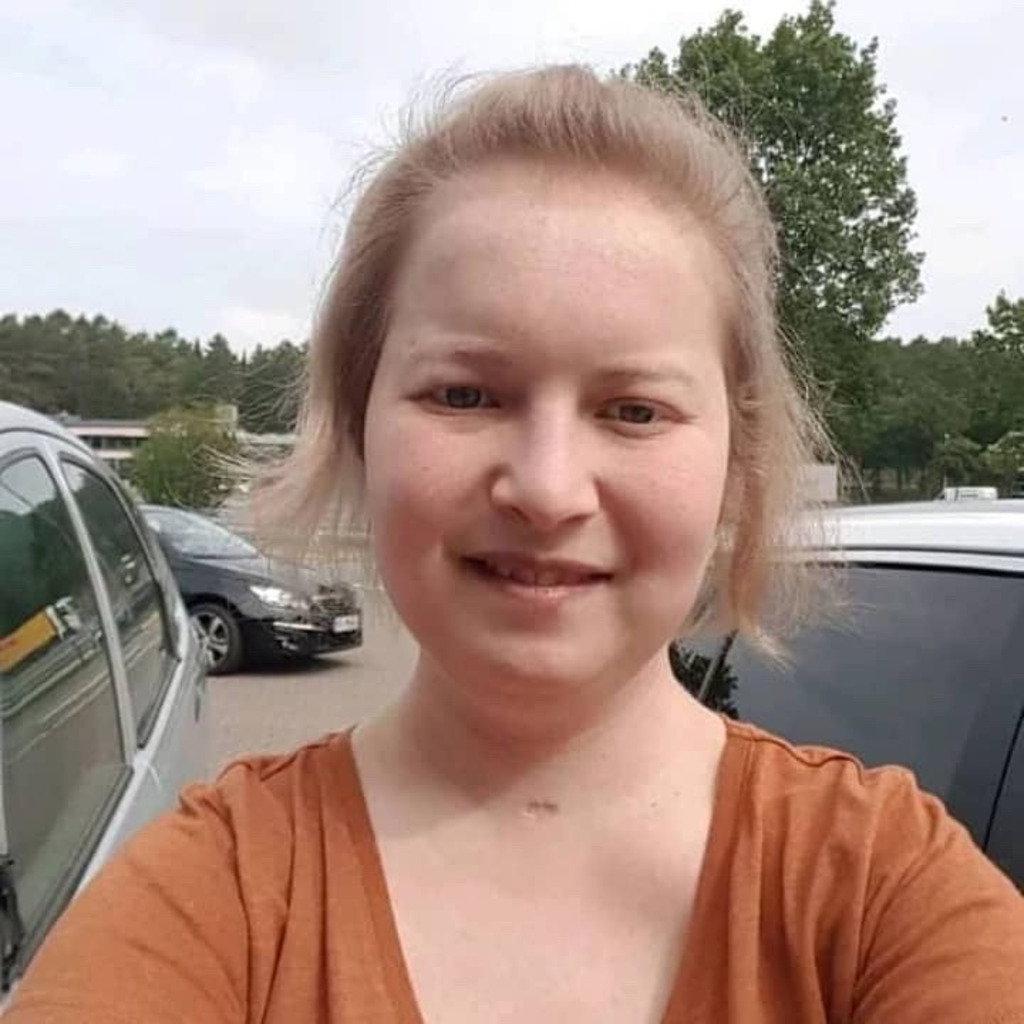 Lesley Skinner BI Specialist Bimaxxtrade XING