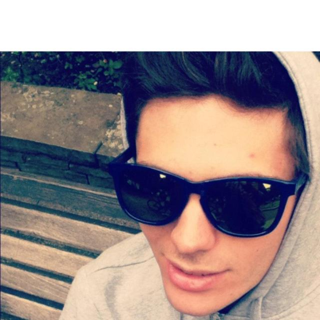 Monti Marketing Manager DOS Group XING