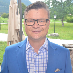 Dipl.-Ing. Viktor Wolf