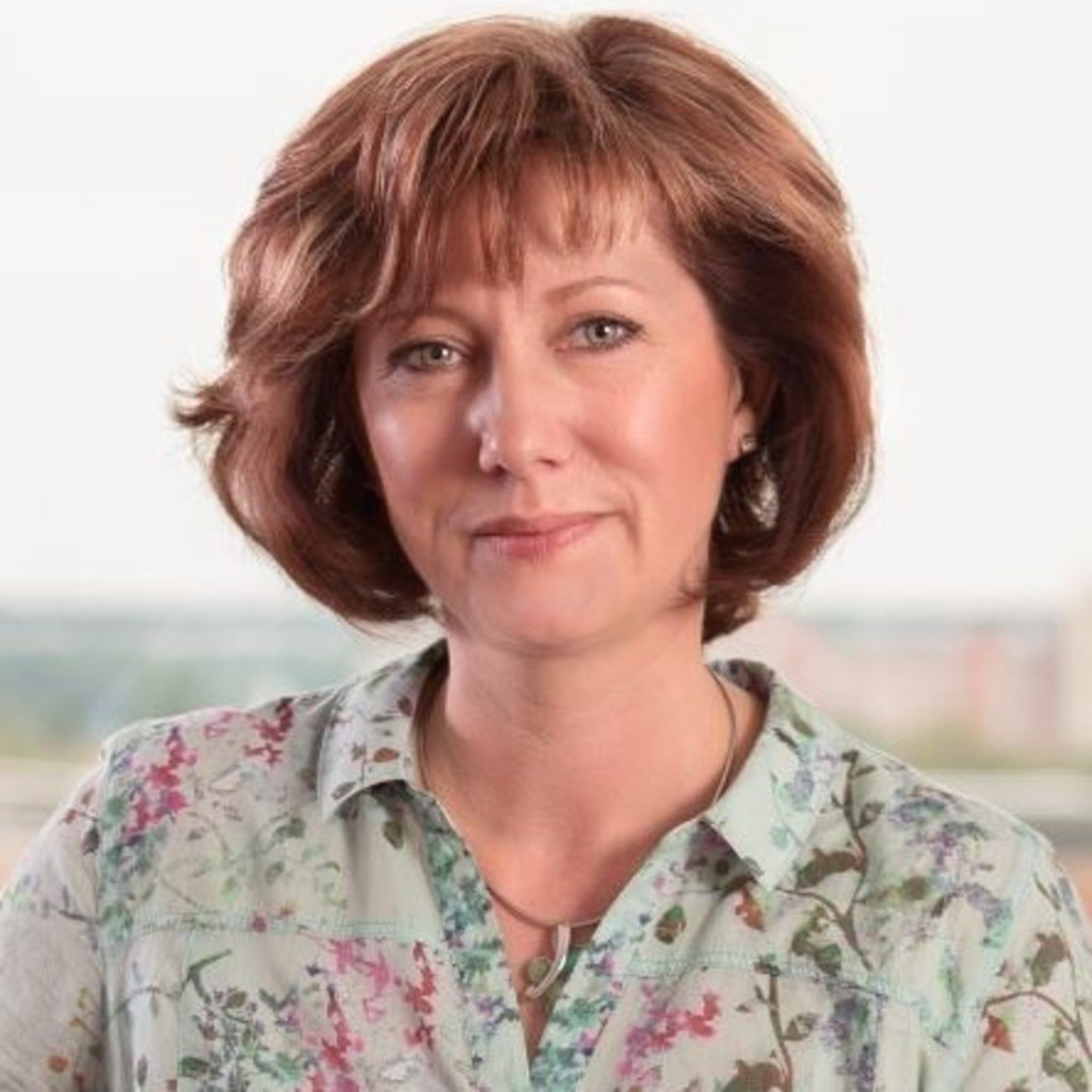 Cornelia Tempel Assistentin der Geschäftsführung data experts gmbh