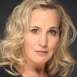 Katja Deharde