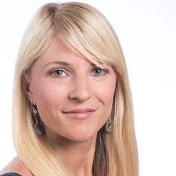 Dr. Julia Studeny