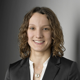 Nadine van Uffelen