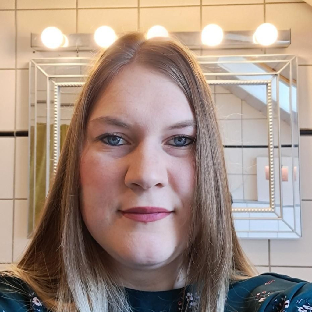 Michelle Ruf - Logistiker - Clinius GmbH | XING