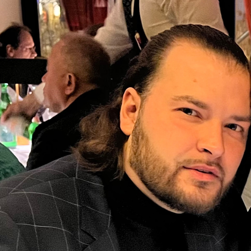 Christian Saltykov Neuwagenverkäufer BMW Group XING