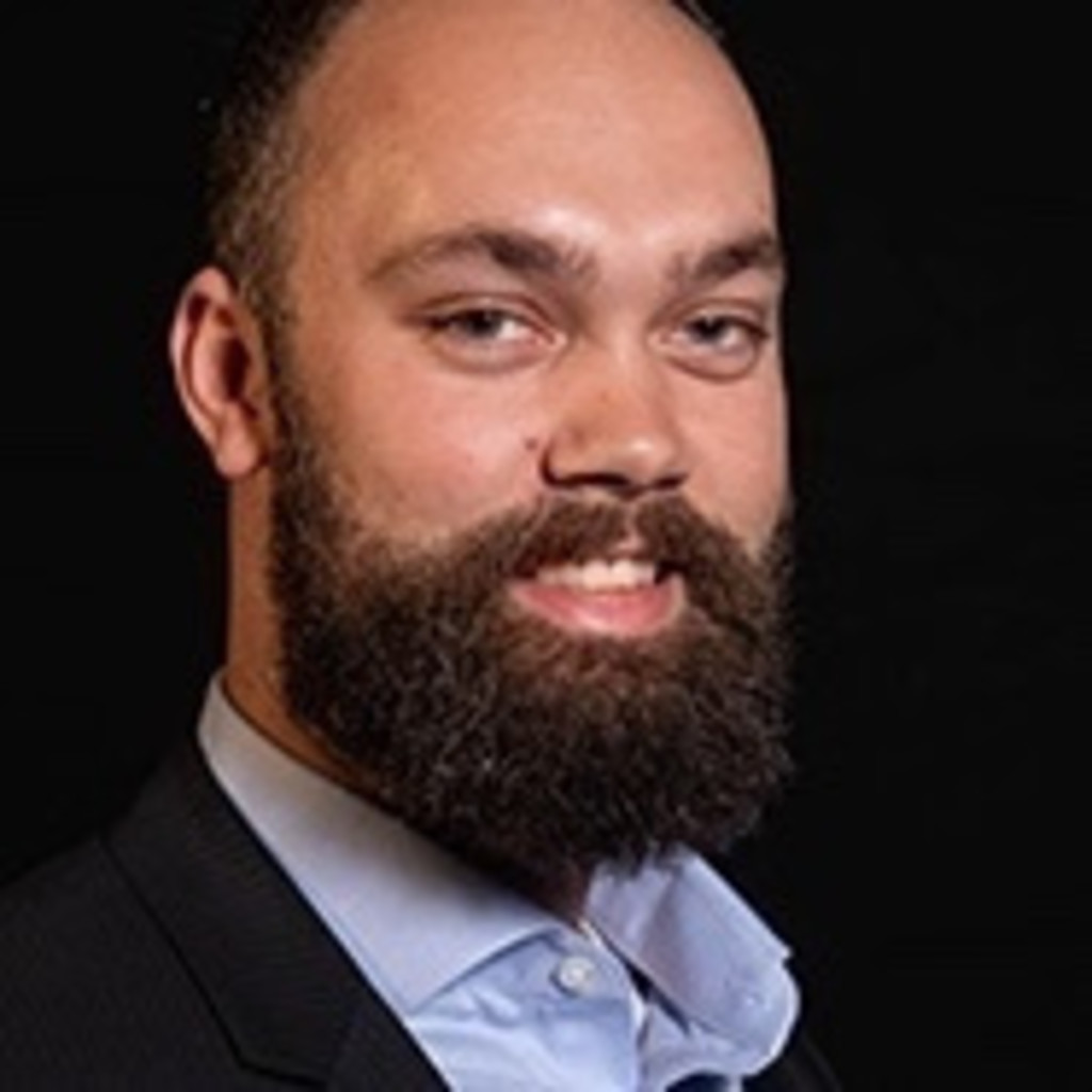 Robert Mejzr Senior ITSystem und Netzwerkadministrator Bauwens