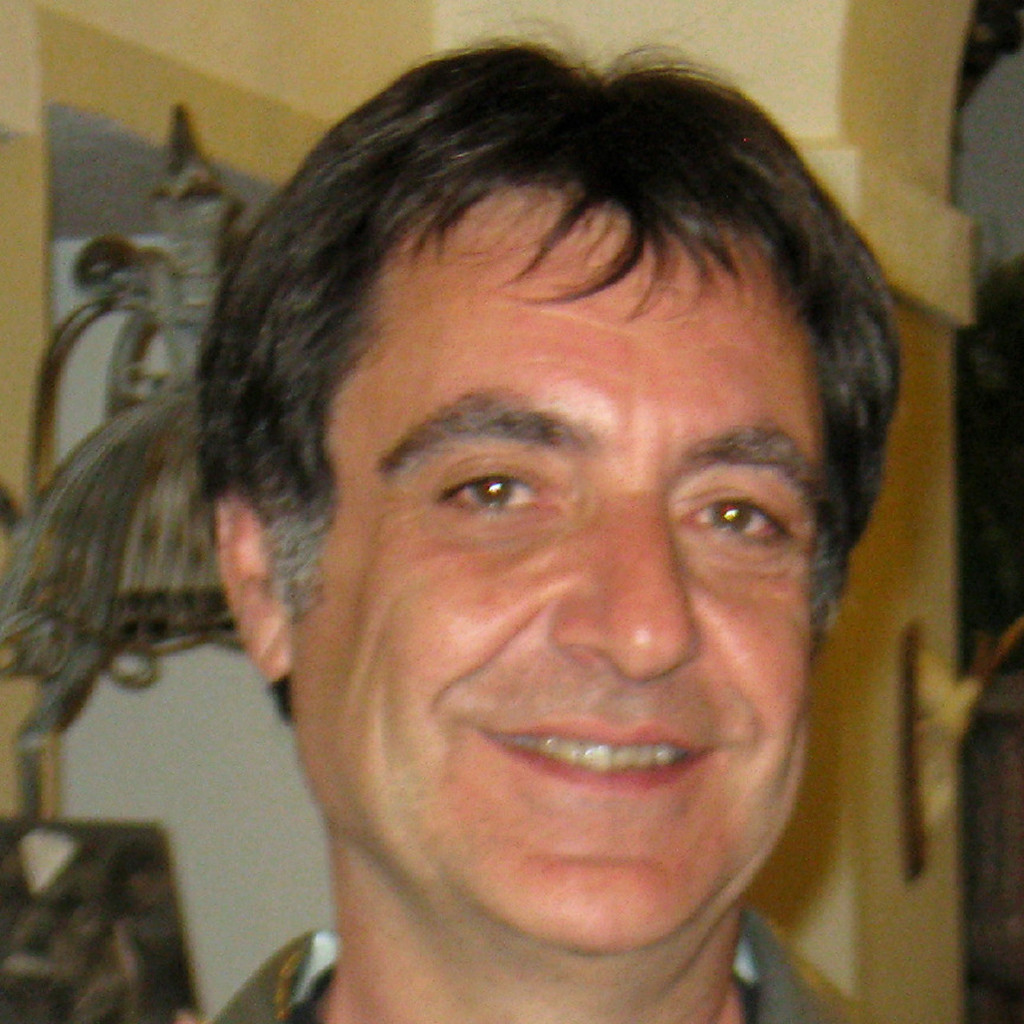 Charles Hertzog Category Field Manager Valora Schweiz AG, Muttenz