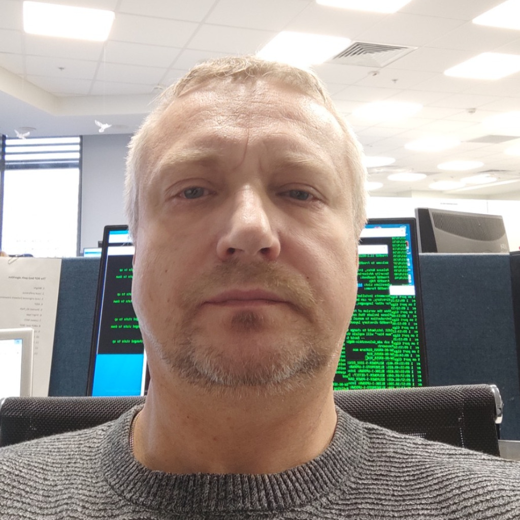 Dipl.Ing. Nikolai Goloveshkin Network administrator ITEnergy XING