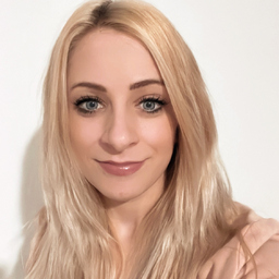 Yvonne Suhr