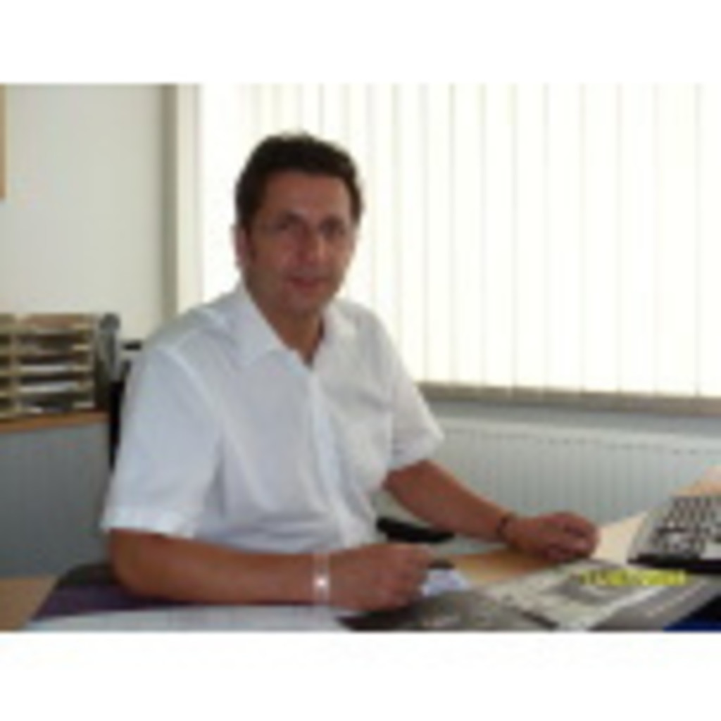 Ernst Fried Verkaufsberater Volvo Trucks VOLVO und Renault Trucks