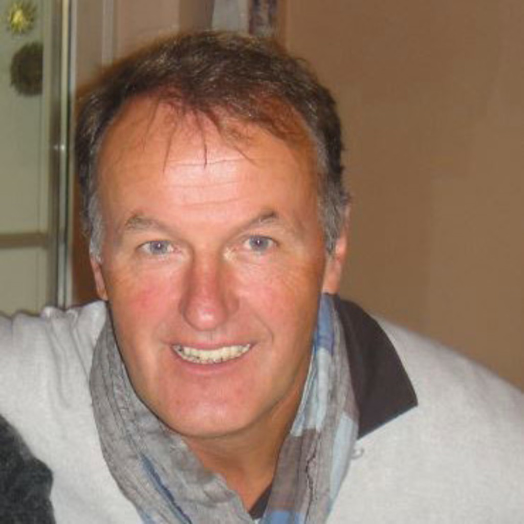 Hartmut Adam Verleger und Journalist Agentur und Verlag Die