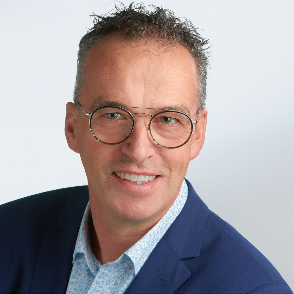 Dietmar Lohr Senior Management Consultant, Solution Architect Sycor