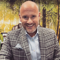 Raphael Lorenzo