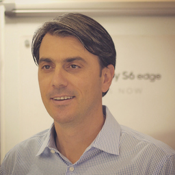 Momtchil Stoyanov