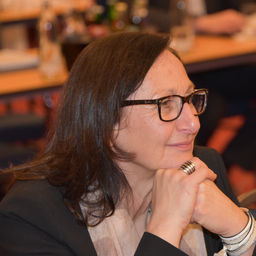 Claudia Vasold
