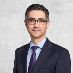 Dr. Andreas Helbing