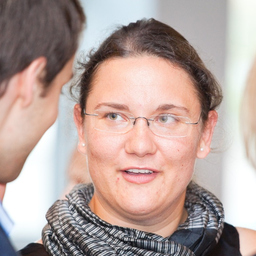Dr. Verena Schmid