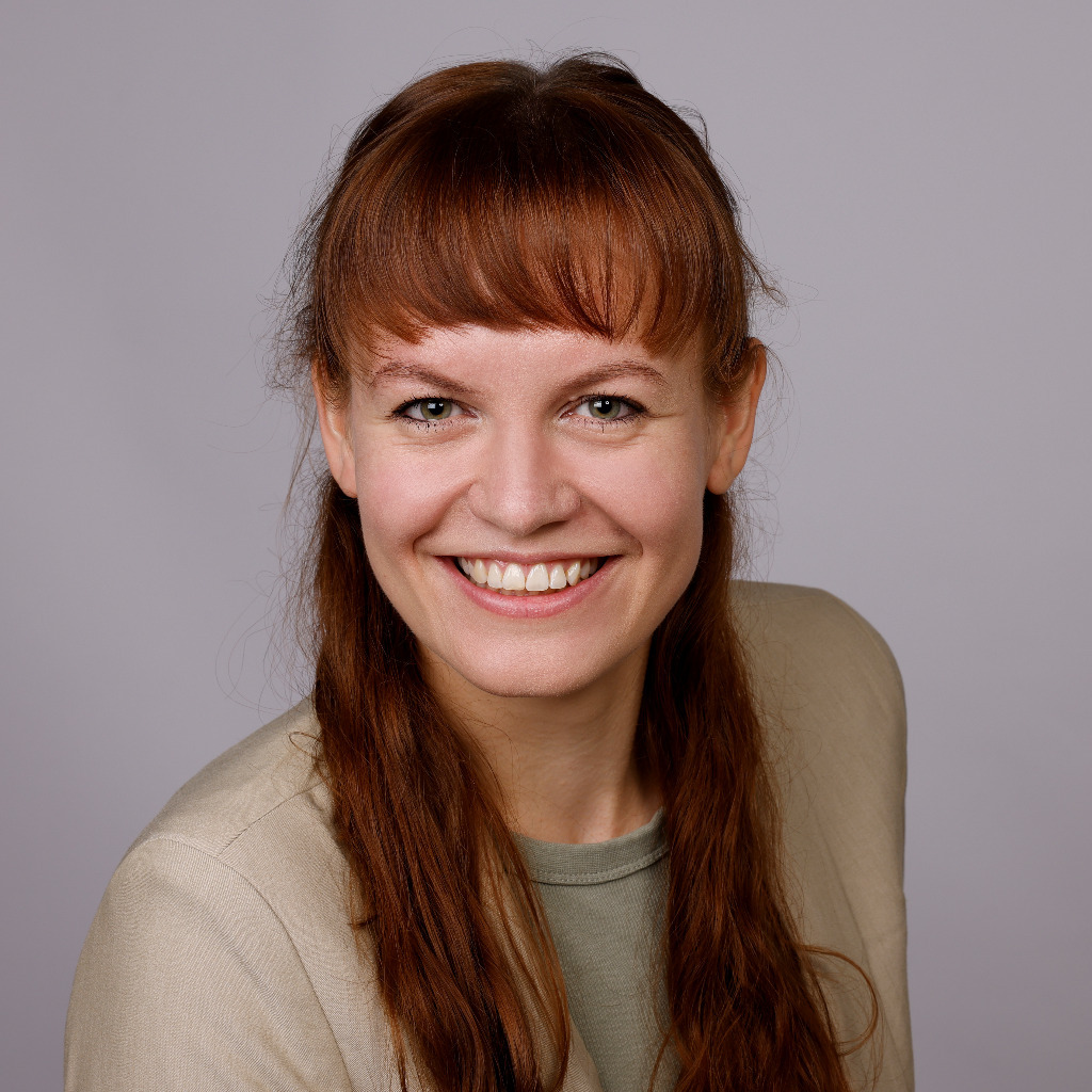 Mia Opsahl Recruiter AFC Consulting Group AG XING