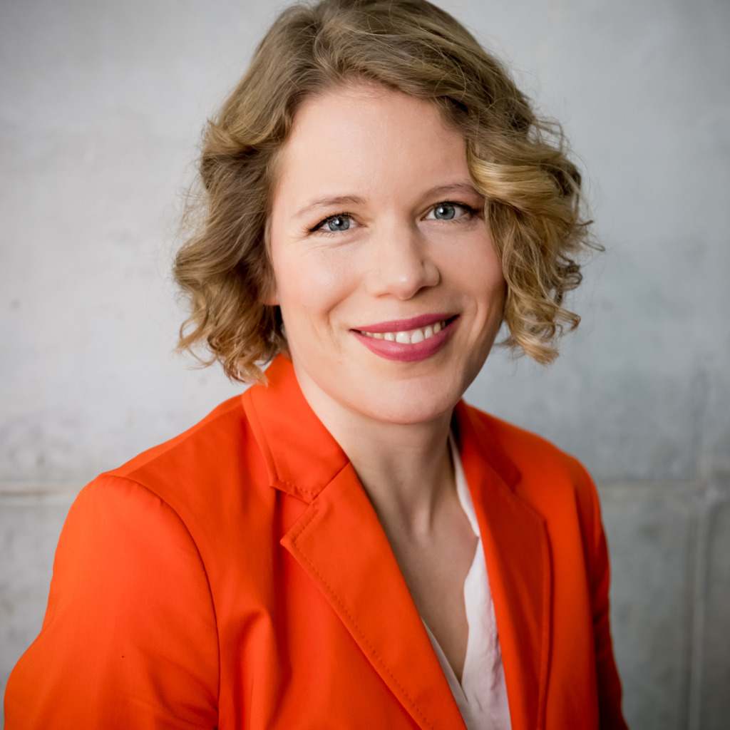 Dr. Katrin Simmes Coach und Trainerin für neue Führungskräfte klar