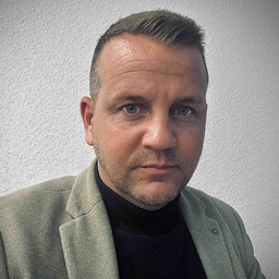 Christopher Schmidt