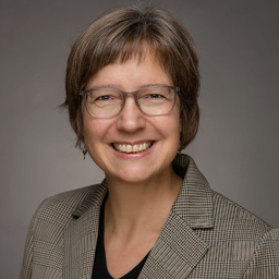 Nathalie Többen