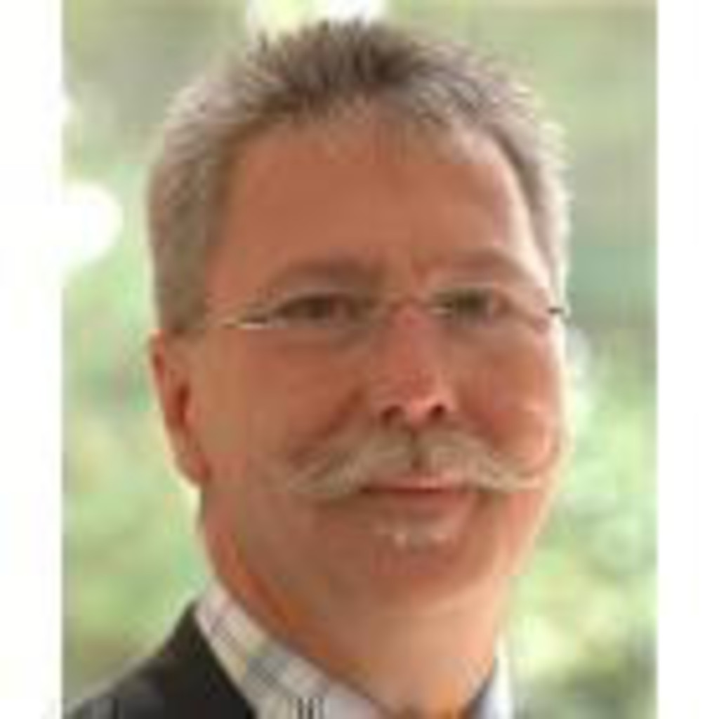 HansPeter Vollmer Engagement Director at Capgemini Capgemini XING