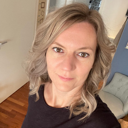 Angela Schartner