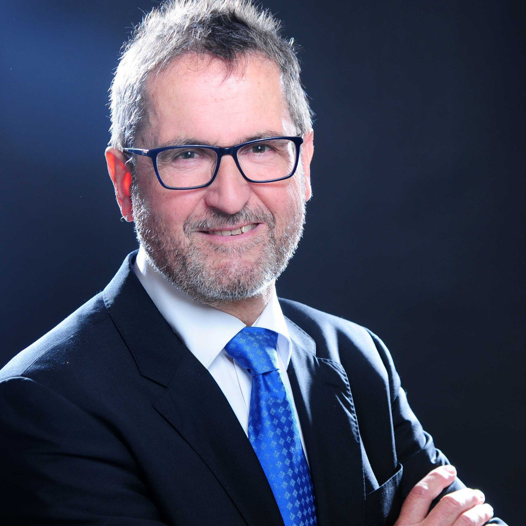 Dr. Christian Toloczyki Berater GxPert XING