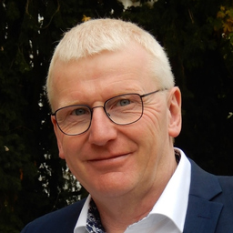 Helmut Schmitz
