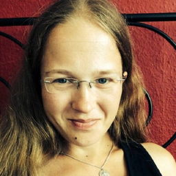 Anna Jakubik