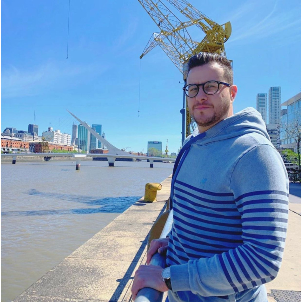 Hector Lewis Project Manager Gazprom XING