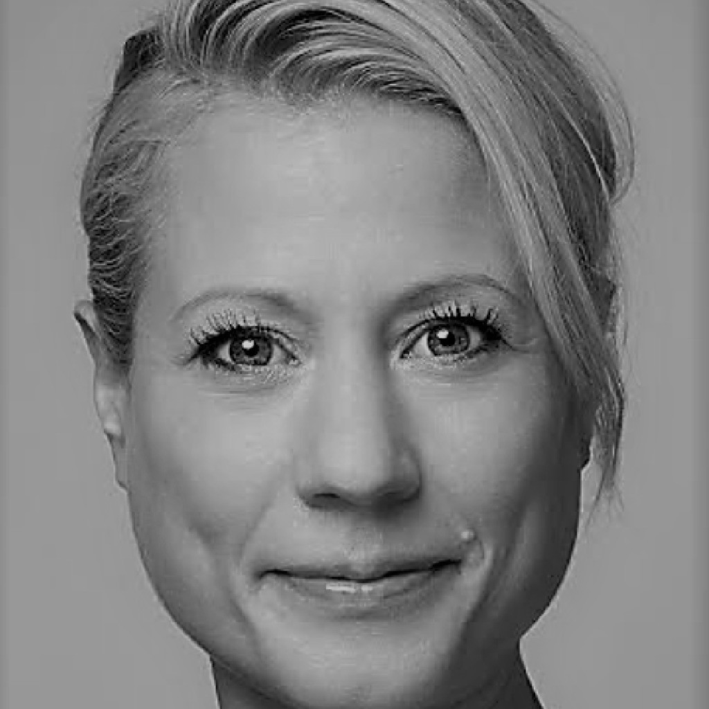 Julia Berri Projekteinkäuferin Ringier Axel Springer Schweiz AG XING