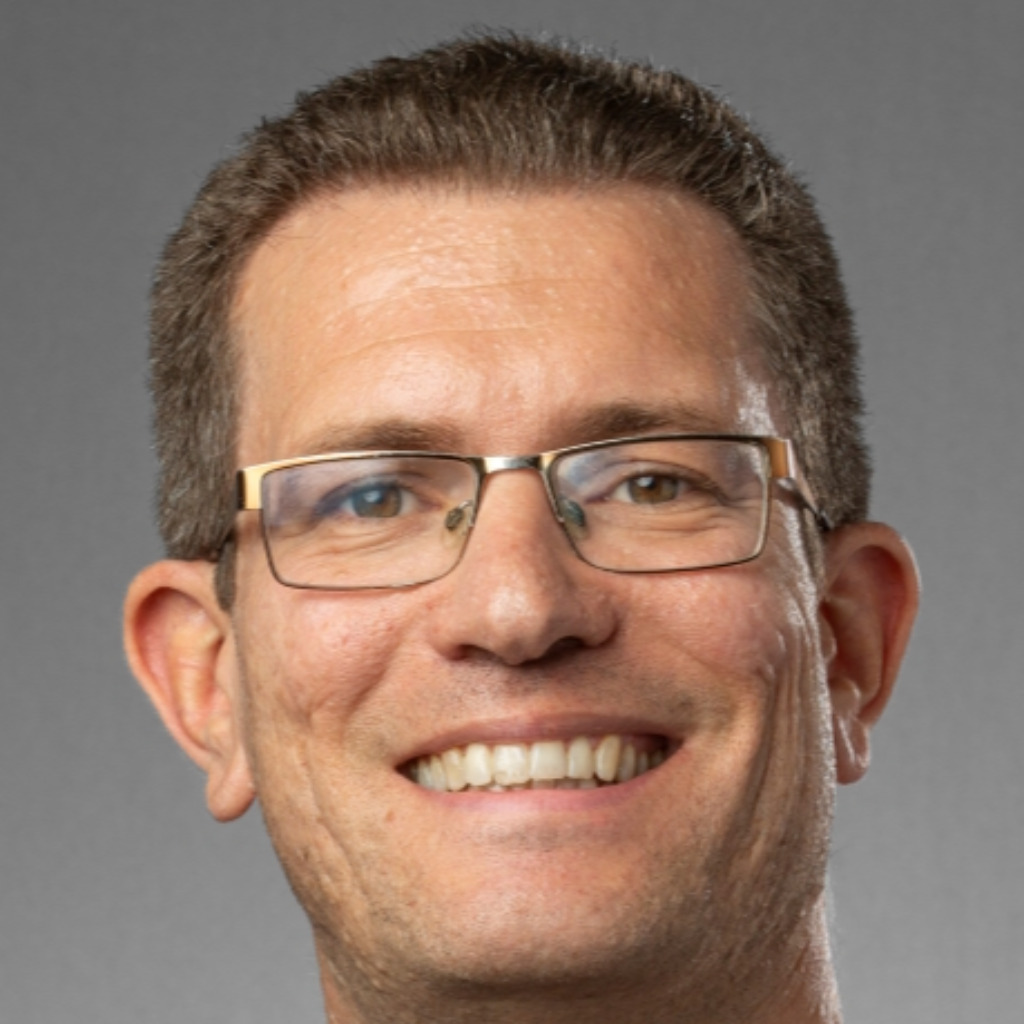 Dr. Stefan Hirth Associate Professor Aarhus University XING